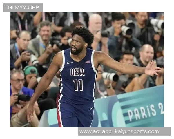 恩比德全能表现28投11中砍下34分10篮板8助攻罚球命中率极高 恩比德全能表现28投11中砍下34分10篮板8助攻罚球命中率极高