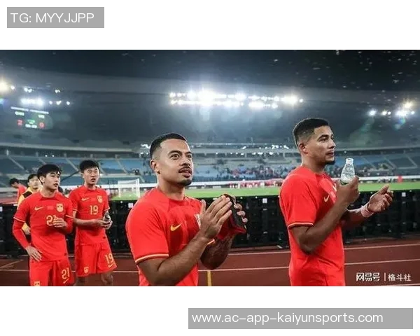 北青报道邵佳一可能继续使用蒋光太和塞鸟等归化球员李可重返国足需进一步沟通