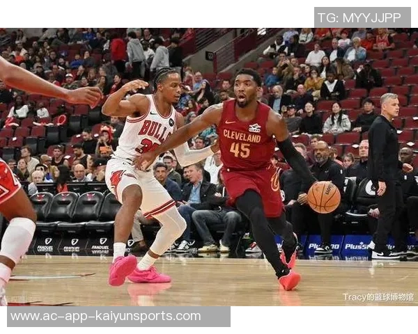 米切尔表现稳健全能发挥助力球队取得胜利贡献22分6篮板4助攻等数据